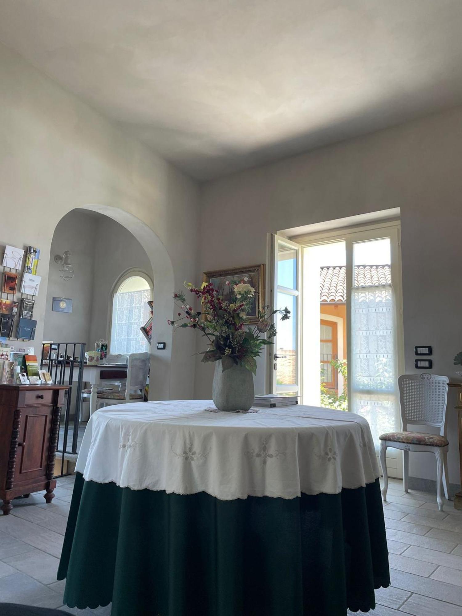 I Grappoli Divini Bed & Breakfast Viarigi Екстериор снимка